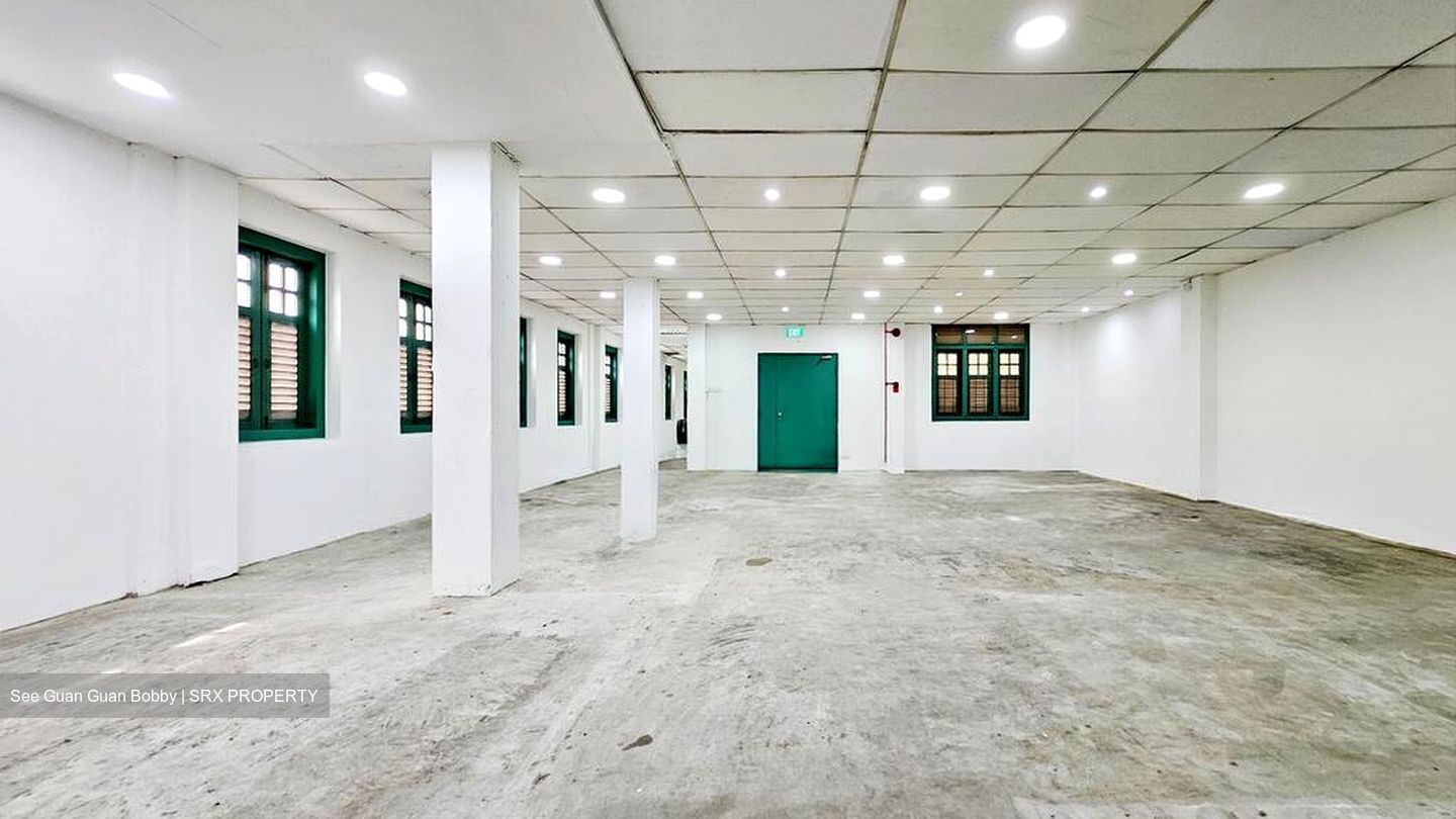 Geylang Road (D14), Shop House #511321821